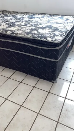 Cama. Casal semi ortopédica
