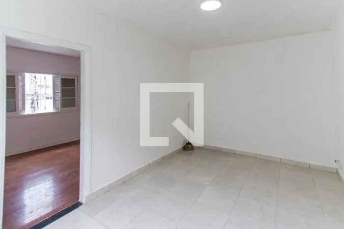 Casa à Venda - Vila Gustavo, 2 Quartos, 120 m2