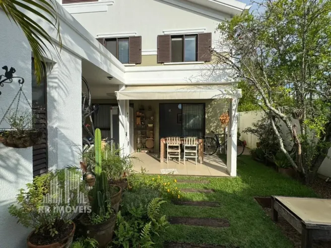RR9742 Casa 190m² CONDOMÍNIO TAMBORÉ 6 - OPORTUNIDADE - 4 Dorms 2 Vagas - Santana de Parna