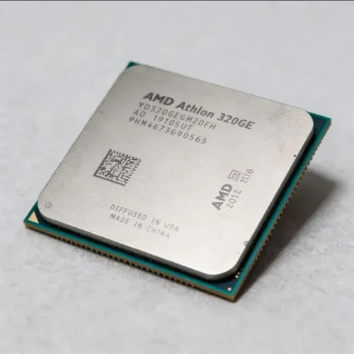Processador AMD Athlon 320GE/ 3.5GHz /AM4 (Usado )