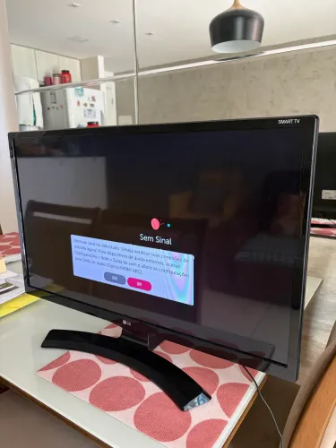 Smart TV LG 27,5 Polegadas