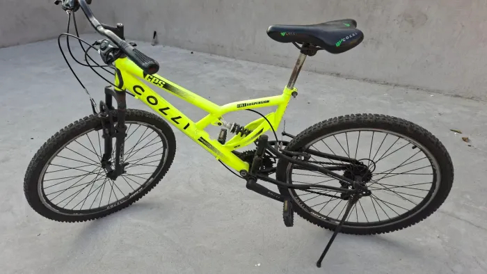 Bicicleta Colli Full Suspension Aro 26 - Conservada