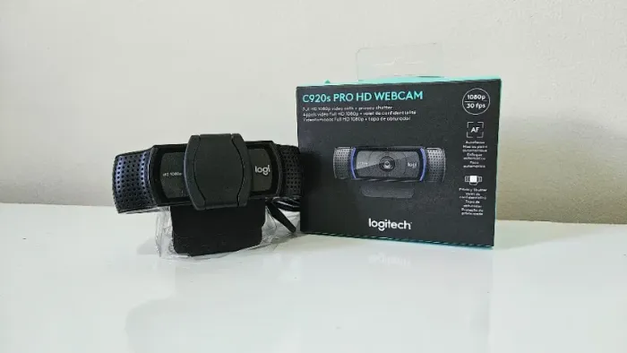 Webcam Logitech C920s Pro Full HD 1080p | Autofocus | Tampa de Privacidade | Na Caixa