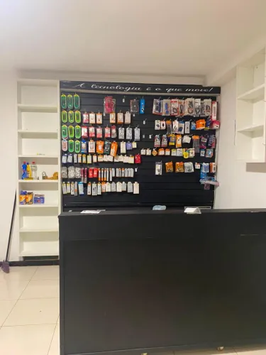 Móveis para loja celular * Marcela