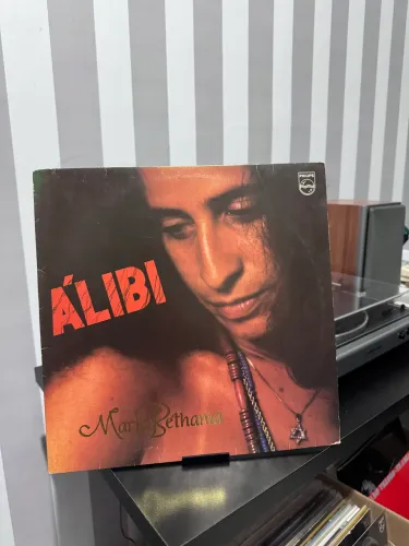 Disco de Vinil LP - Maria Bethânia - Álibi 