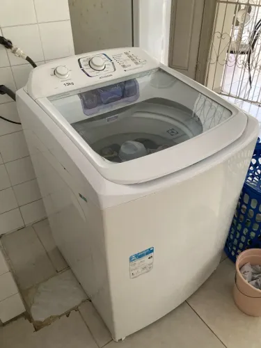 Máquina de lavar Electrolux 13kg
