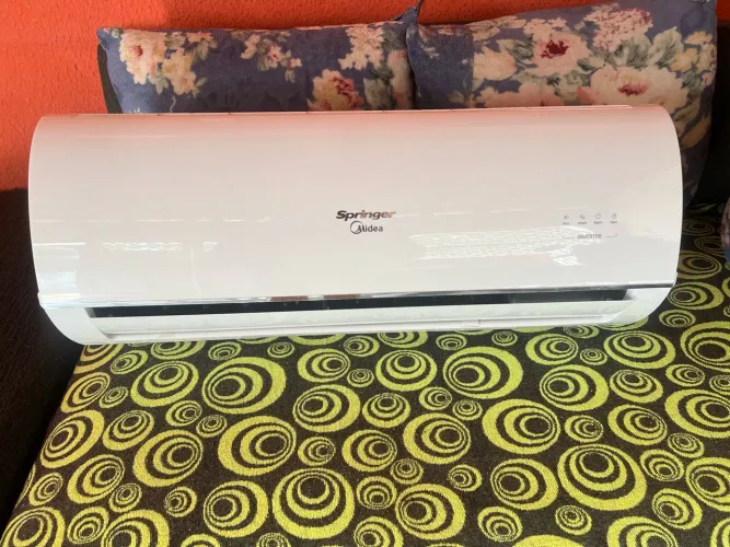 ? AR-CONDICIONADO SPRINGER MIDEA INVERTER - R$ 1.150 INSTALADO