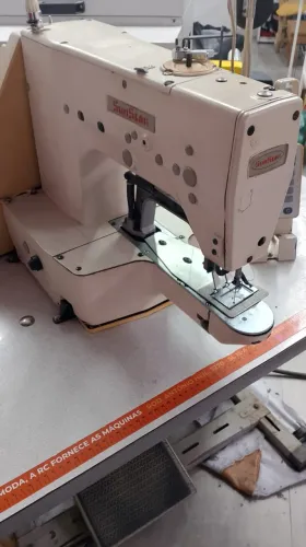 MÁQUINA DE COSTURA INDUSTRIAL TRAVETE ELETRÔNICA