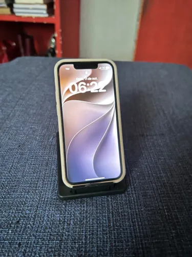 iPhone 13 Mine