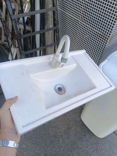 Vende-se pia completo