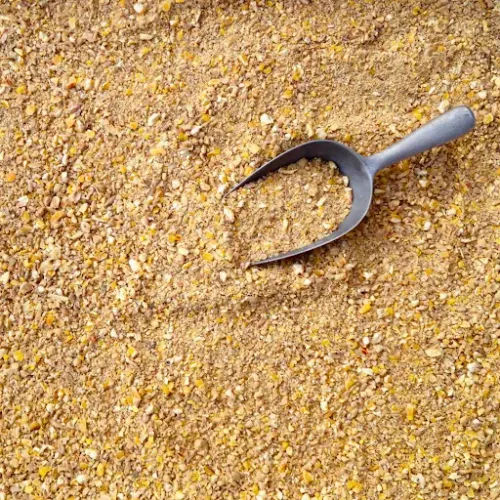 Ração de Postura para Galinhas e Codornas
