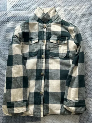 Camisa jaqueta infantil GAP Kids, xadrez verde-escuro e off-white, tamanho L.