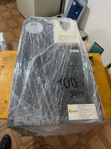 Inversor de frequência Schineider 100CV 380v