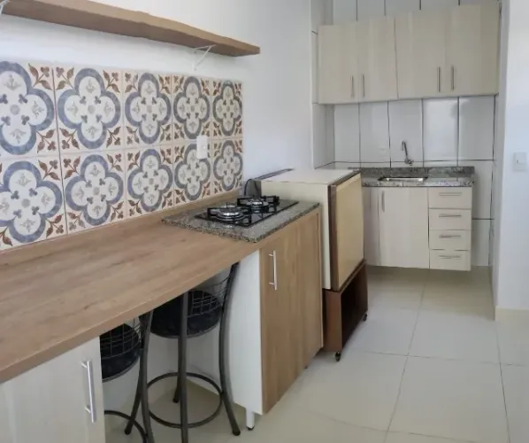 Apartamento (quitinete) Mobiliado - Piazza di Roma