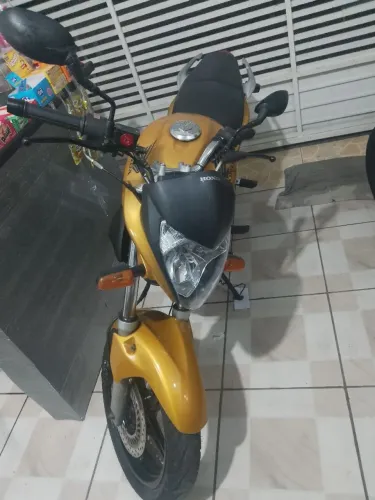 Cb 300