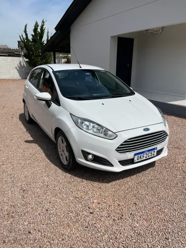 Ford Fiesta 1.6 16V Flex Mec. 5P 2015