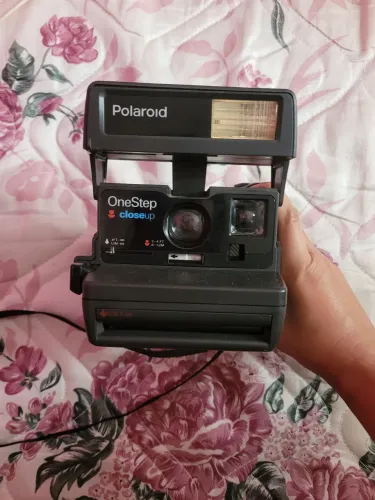 câmera instantânea Polaroid OneStep CloseUp