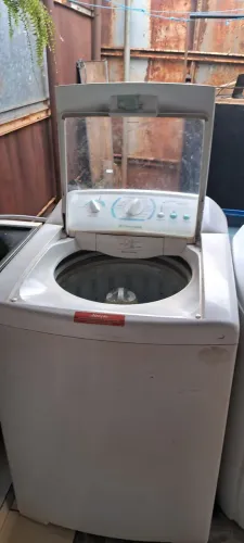 Máquina de lavar roupas