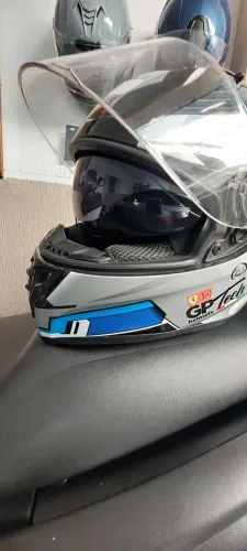 Capacete moto GP Tech
