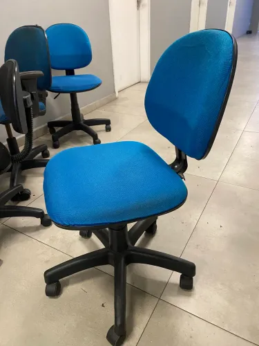 Cadeiras escritórios 