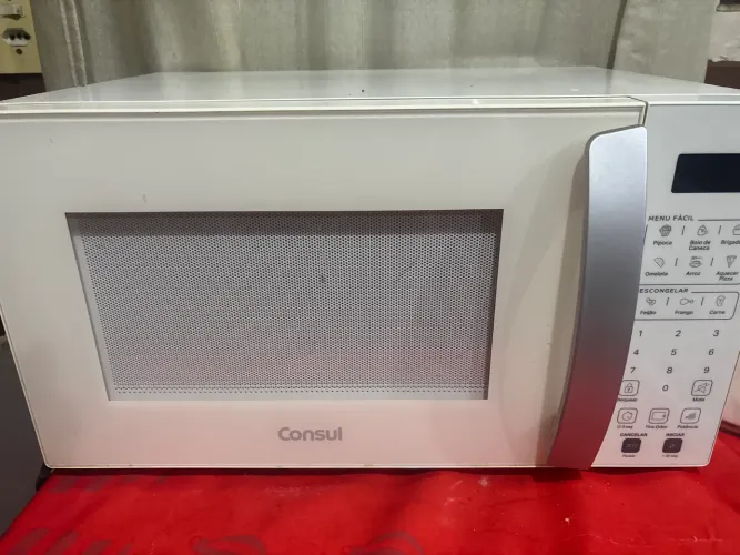 Vendo microondas com defeito 