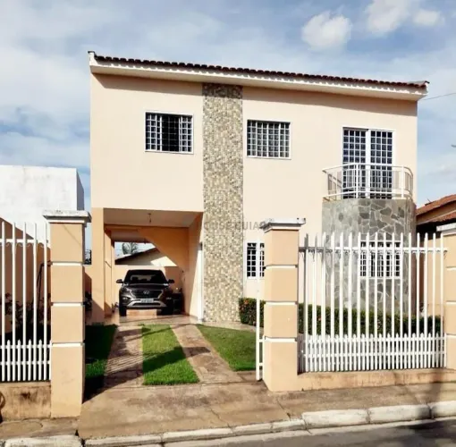 Casa 3 quartos sendo 2 suíte condomínio Planalto I