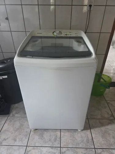 Vendo Máquina de Lavar 14k - Consul
