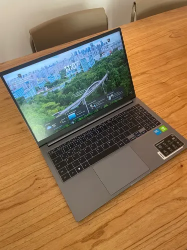 Samsung Galaxy Book4 i5 | 16GB RAM | SSD 512GB | NVIDIA MX570