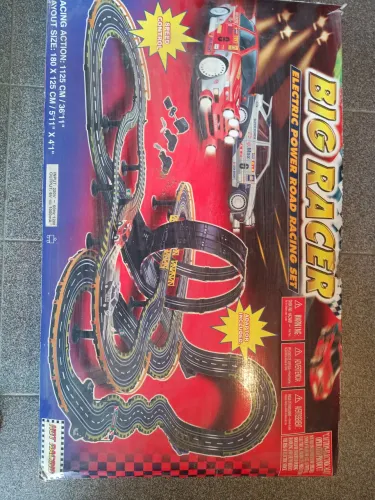 Autorama Big Racer Electric Power Roda Racing Set