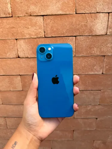 iPhone 13 256gb 77% bateria
