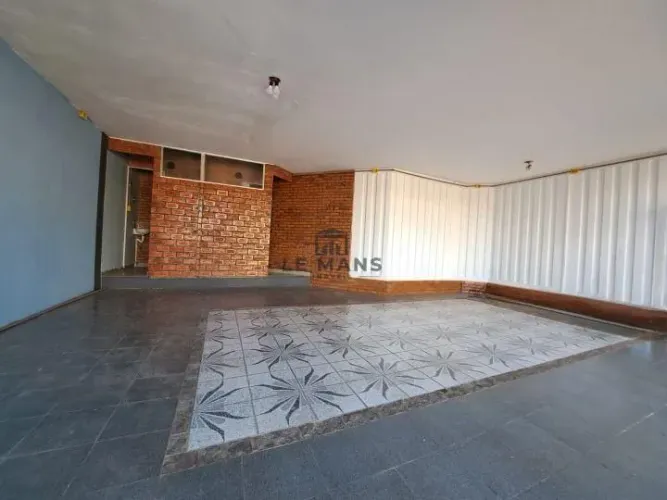 Sala para alugar em Piracicaba, Centro, com 15 m²