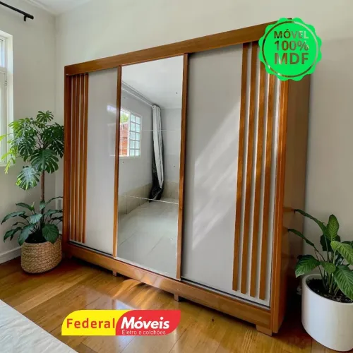Guarda Roupa de Casal 3 Portas Deslizantes c/ Espelho MDF - Super Oferta