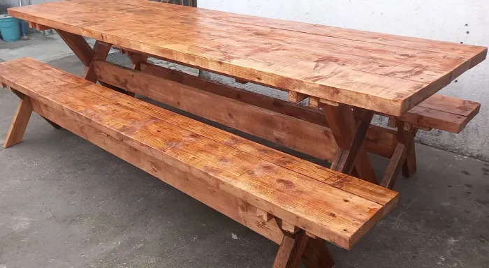 Mesa rústica