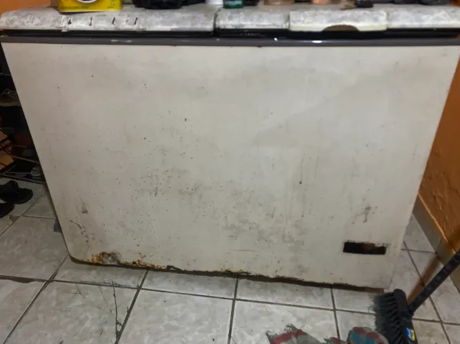 Freezer duas portas grande