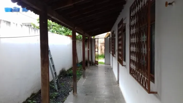Casa 2 quartos, matrícula própria, excelente localização