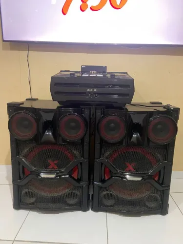 LG XBOOM CM9760 - Mini System Original com 2 Caixas | Excelente Estado
