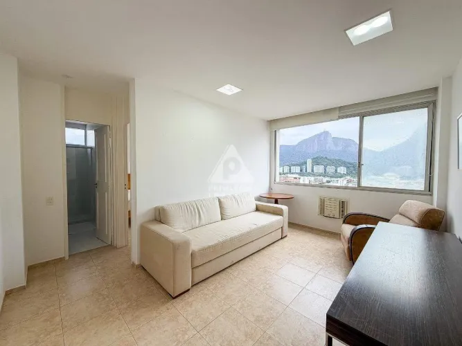 1 QUARTO | AMPLA SALA | 1 VAGA | VISTA CRISTO E LAGOA | 52m²