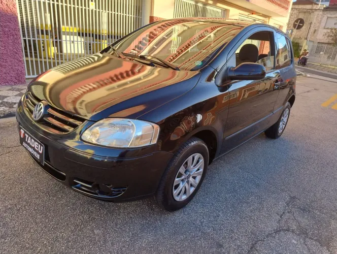 Volkswagen Fox City 1.0mi/ 1.0mi Total Flex 8V 3P 2006