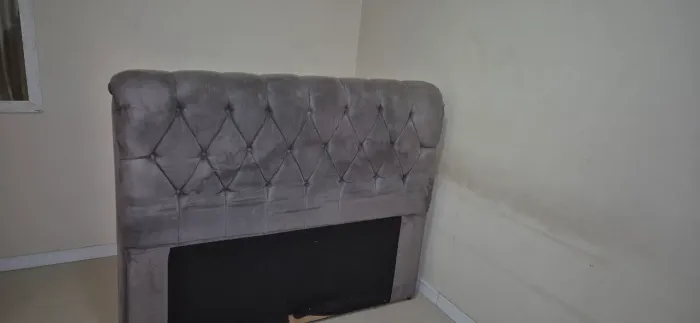 Cabeceira de cama de casal