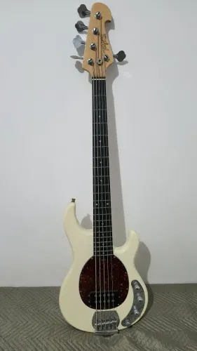 Baixo Tagima TBM-5