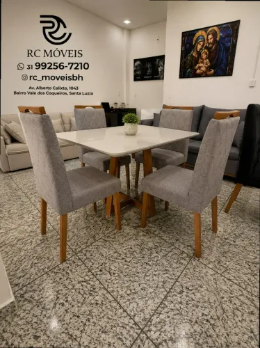 Mesa de jantar 1,20x0,80 Tampo Vidro + 4 Cadeiras Madeira maciça