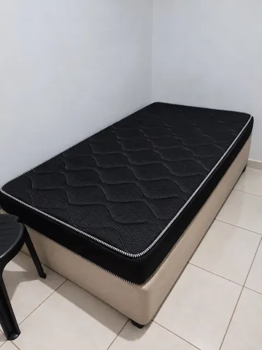 CAMA DE SOLTEIRO (USADA)