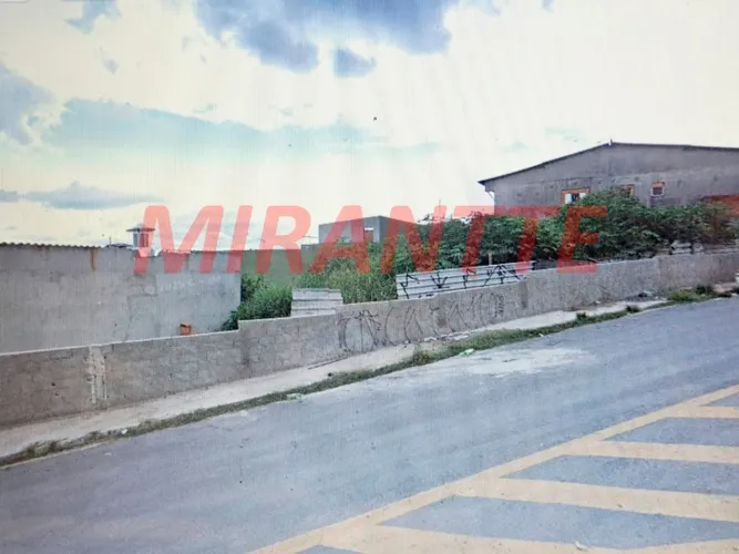Terreno em Pimentas