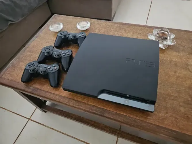 PS3 modelo CECH 2511B