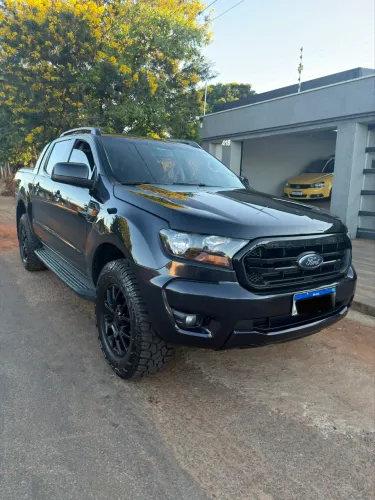 Ford Ranger Black 2.2 4X2 CD Diesel AUT 2023