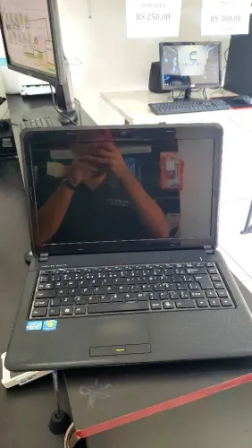 NOTEBOOK POSITIVO MASTER CORE i3