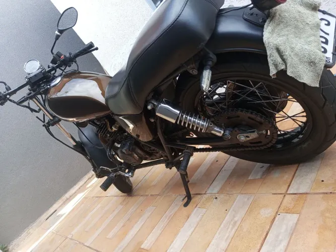 Intruder 250 1997