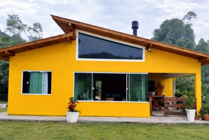 REFÚGIO MEIO MANÉ MEIO SERRANO- NEGÓCIO RURAL EM FUNCIONAMENTO