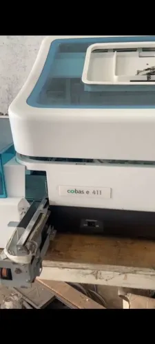 COBAS E411 HITACHI
