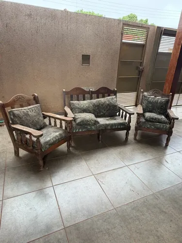 Jogo de poltronas para reformar